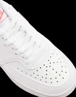 Sale białe sneakersy damskie Court Vision z koralowymi elementami Damskie Sportowe