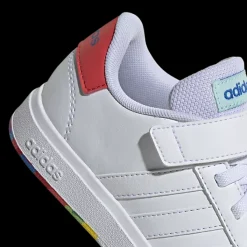 Best białe sneakersy dziecięce Grand Court na kolorowej podeszwie Dzieci Sportowe