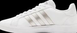 Sale biało-platynowe sneakersy damskie GRAND COURT BASE 2.0 Damskie Sportowe|Markowe