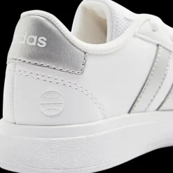 New biało-srebrne sneakersy dziewczęce GRAND COURT 2.0 K Dzieci Sportowe