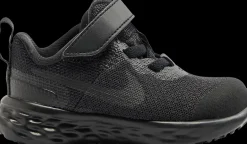 Sale czarne sneakersy dziecięce Revolution 6 Dzieci Sportowe