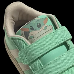 Online zielone sneakersy dziecięce Grand Court Grogu Dzieci Sportowe